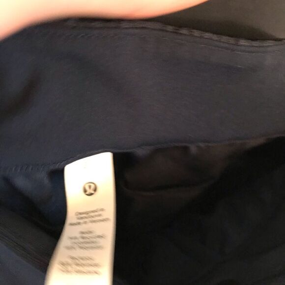 Lululemon joggers  - Picture 6 of 7